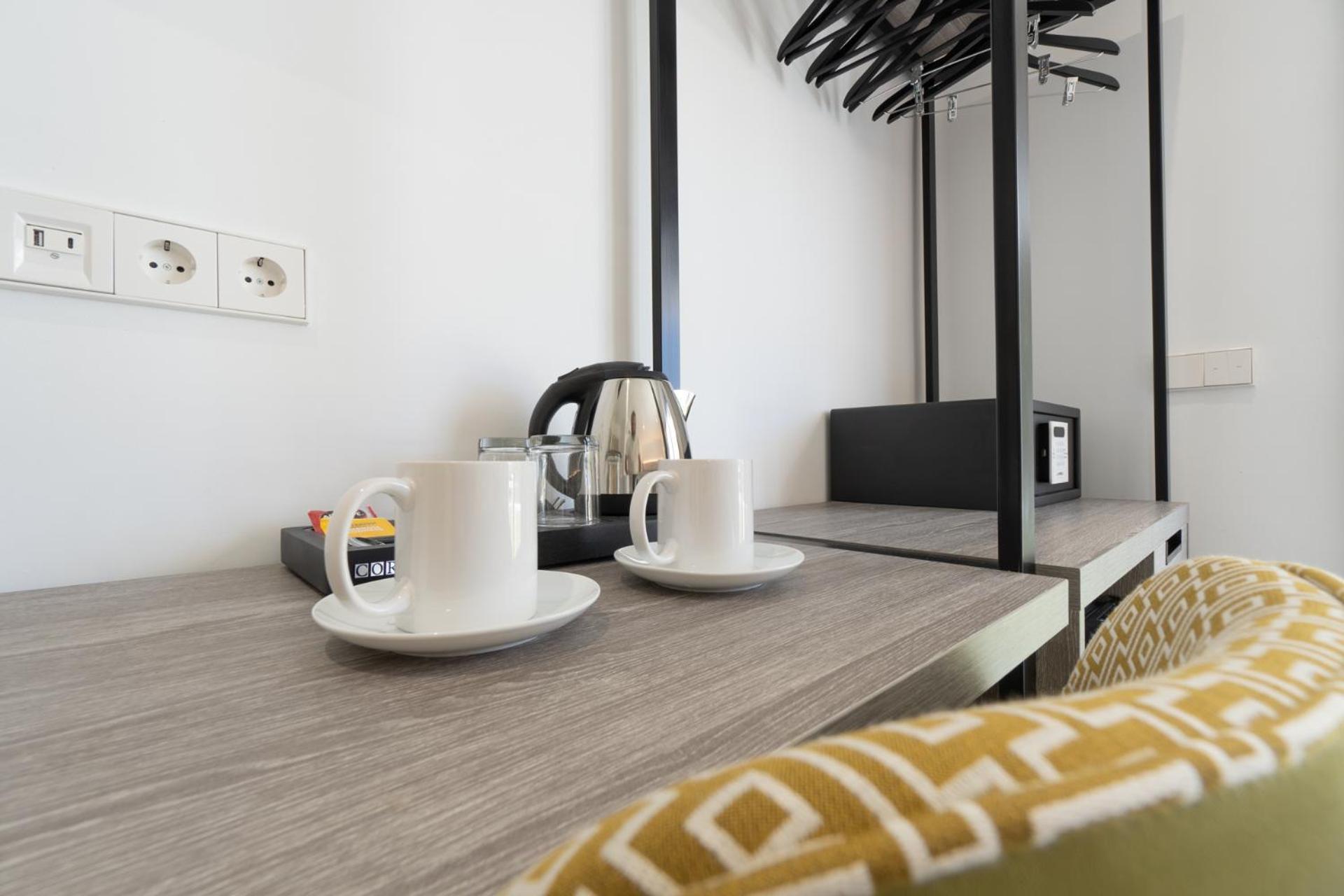 Hostal Restaurante Pou Des Lleo Sant Carles de Peralta Szoba fotó